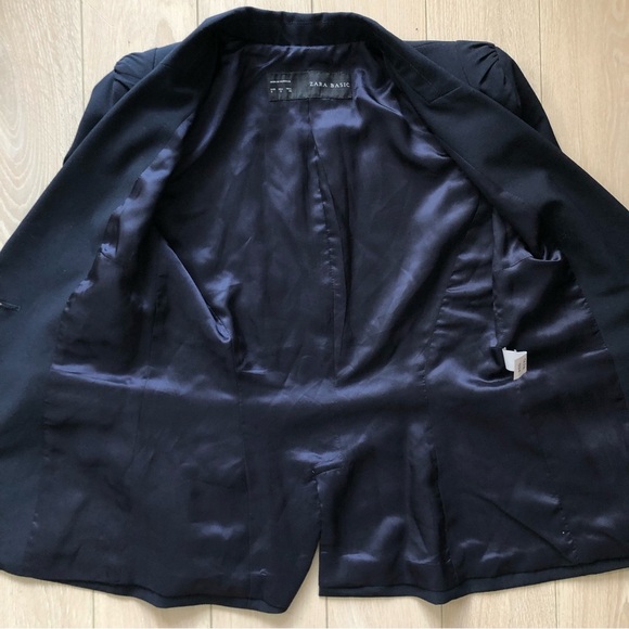 Zara Basic Navy Blue Gathered Shoulder Blazer - Picture 13 of 13